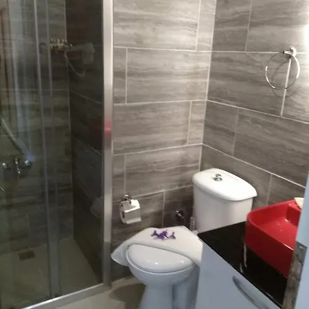 Comfortable With Shared Pool Near Beach In