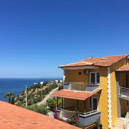 B&B Comfortable With Shared Pool Near Beach In *